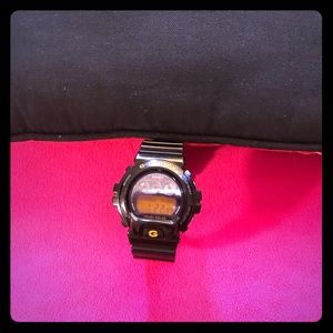 - Men G-shock watch